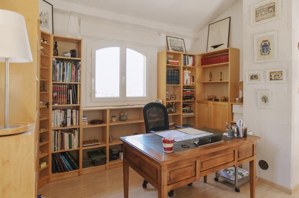 Lunel (34400) Belle maison familiale sur grande parcelle - 34400 - Lunel