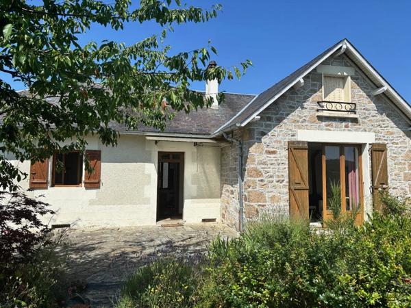 Maison - 3 chambres, Jardin 311 m2 avec garage.