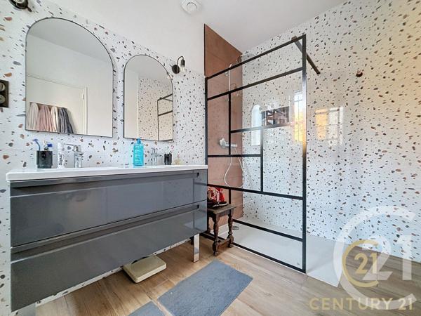 Maison à vendre  8 pièces - 270,50 m2 ANGOULEME - 16