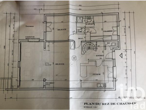 Maison traditionnelle 8 pièces de 164 m² à Antony (92160)