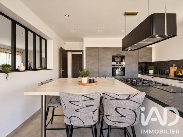 Maison (prestige) à vendre 5 pièces 160 m² Cluses