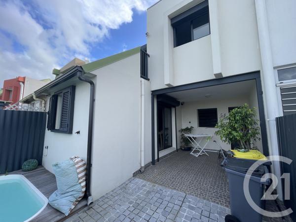 Maison à vendre  4 pièces - 79,09 m2 STE MARIE - 974