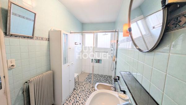 Fort potentiel dans un quartier recherché - Maison familiale ou investissement - 5 chambres - sous sol