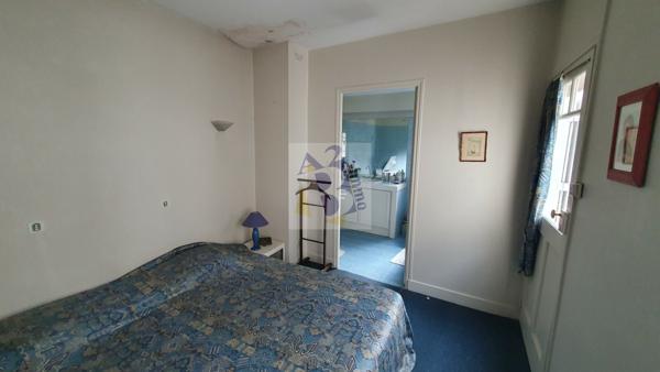 Vente maison de ville Angouleme (16000), 112.00m² avec 6 pièce(s) dont 4 chambre(s) sur 300.00m² de terrain. Agence Allard Brimeaud