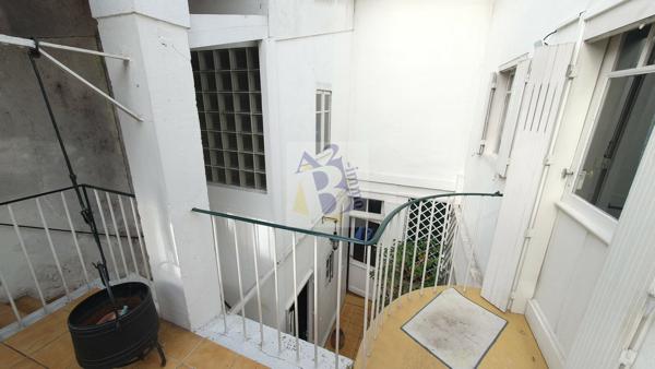 Vente maison de ville Angouleme (16000), 112.00m² avec 6 pièce(s) dont 4 chambre(s) sur 300.00m² de terrain. Agence Allard Brimeaud