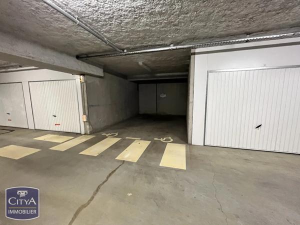 Parking à vendre 10m²