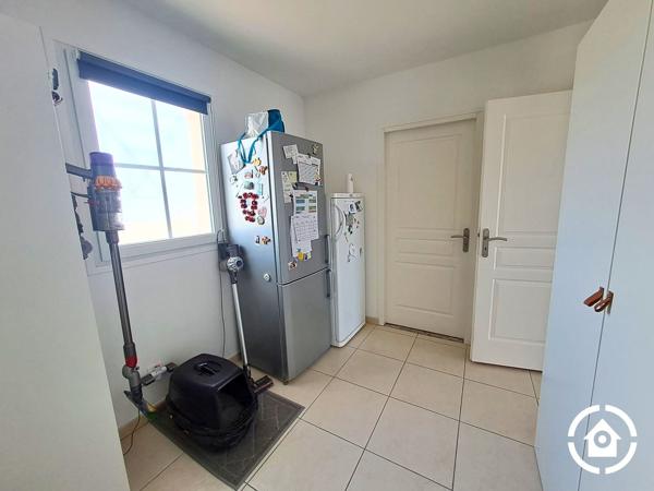 Maison de plain pied - 4 chambres - suite parentale - piscine - double garage