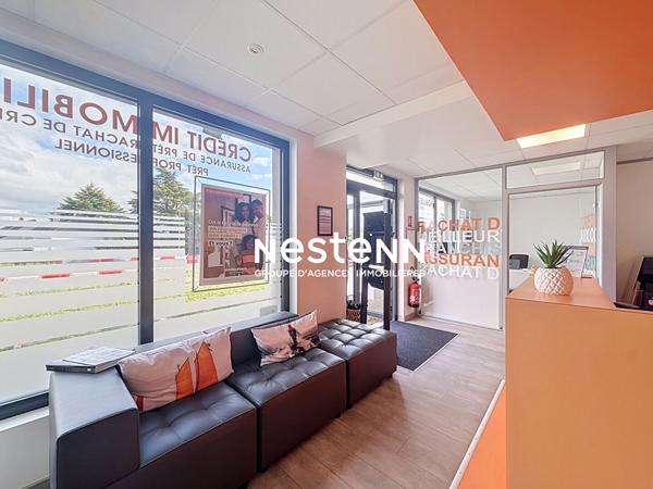 Local commercial  6 pièces 97 m2 - Chambray les Tours