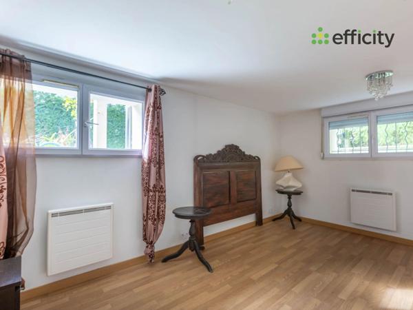 Maison 7 pièces - 161 m² Exclusivité efficity