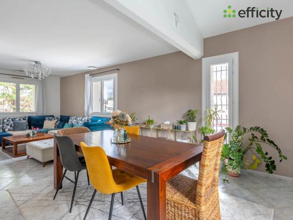 Maison 7 pièces - 161 m² Exclusivité efficity