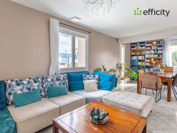 Maison 7 pièces - 161 m² Exclusivité efficity