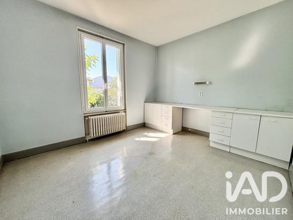 Maison à vendre 6 pièces 139 m² Riom