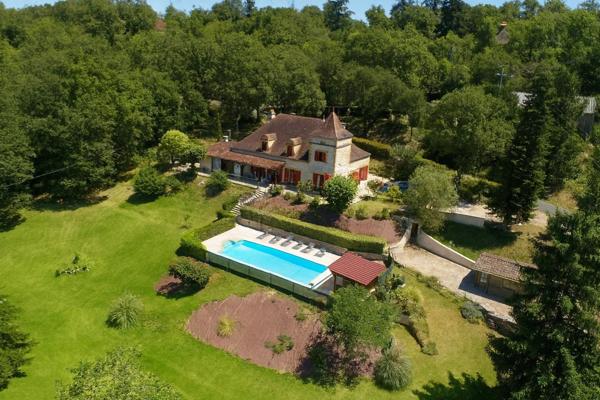 Vente Maison 7 pièces 206 m2 à Cazals