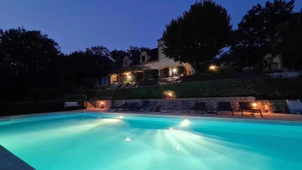 Vente Maison 7 pièces 206 m2 à Cazals