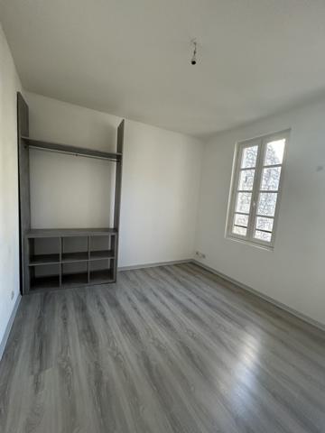 T2 25.8 m2 - SAINTES RIVE GAUCHE