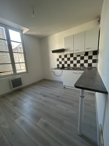 T2 25.8 m2 - SAINTES RIVE GAUCHE