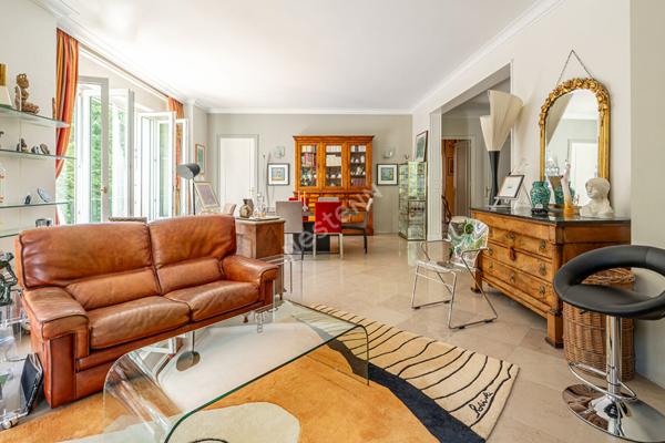 NANTES SAINTE -THERESE / AMERICAINS MAGNIFIQUE APPARTEMENT 4 CHAMBRES,BUREAU, GARAGE