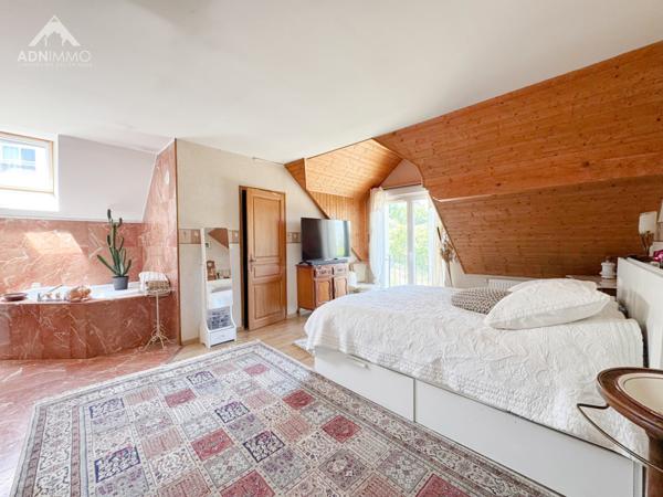 Farges (01550) MAISON 5 PIECES 212 M2