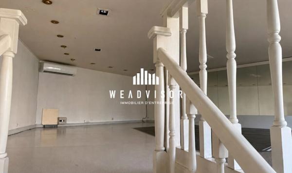 À VENDRE : LOCAL COMMERCIAL D'ENVIRON 162 M² - QUARTIER PREFECTURE LE MANS (72)