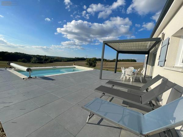 Achat - Maison Bertric-Burée 24320 3 pièces 80 m 2 2314 m 2