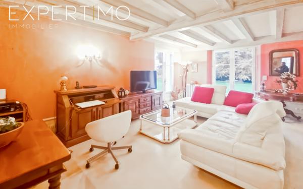 Bourgneuf-en-Retz (44580) Maison - 6 pièces - 179 m²