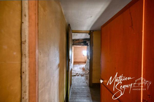 GREZIEU LA VARENNE plateau appartement T3 de 62,98 m² avec 2 stationnements