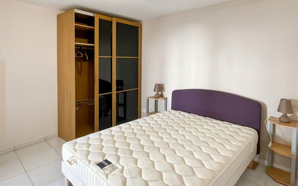 Appartement à louer    2 pièces • 37,08 m2 Marseille 8