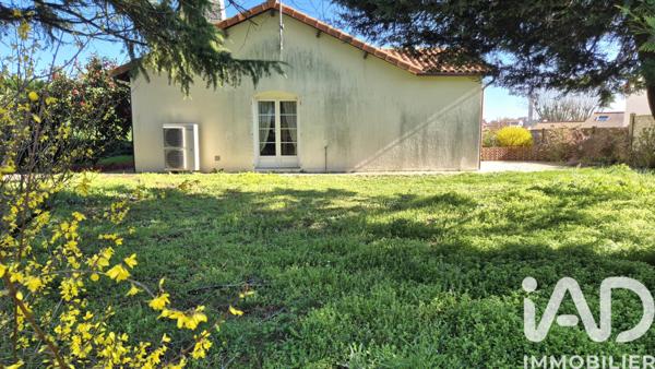 Maison à vendre 5 pièces 94 m² Saint-Léger-sous-Cholet