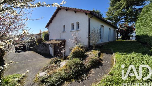 Maison à vendre 5 pièces 94 m² Saint-Léger-sous-Cholet