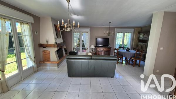 Maison à vendre 5 pièces 94 m² Saint-Léger-sous-Cholet