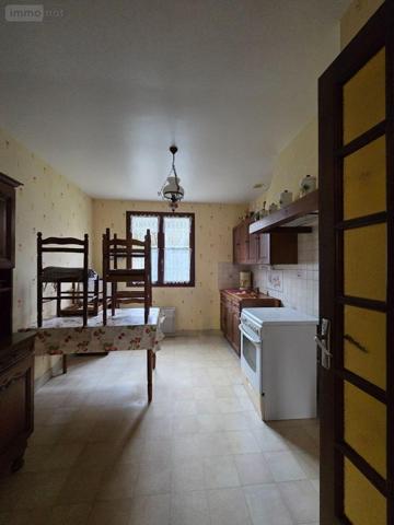 Maison à vendre à Villaines-la-Juhel en Mayenne (53700), ref : 1386
