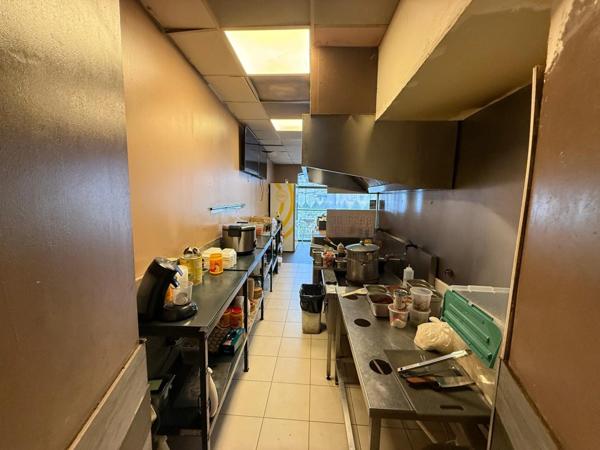 murs commerciaux à vendre MELUN (77)