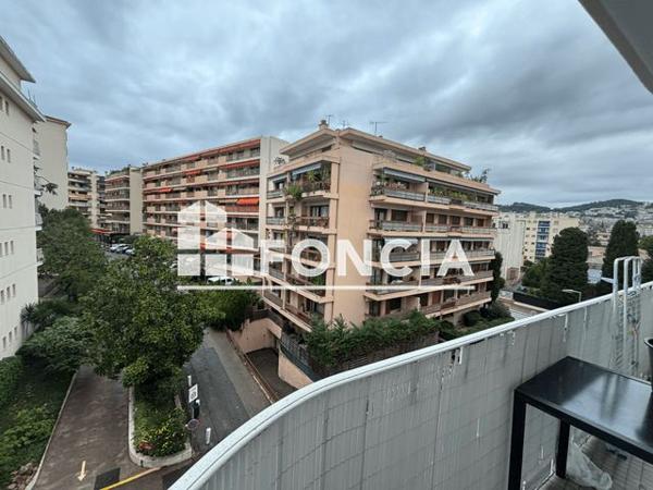 À vendre Studio 47.76 m² - Le Cannet 06110