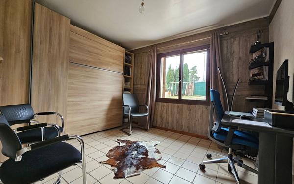 Maison à vendre    7 pièces • 161,86 m2 Saint-Étienne