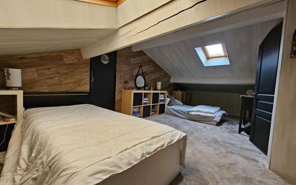 Maison à vendre    7 pièces • 161,86 m2 Saint-Étienne