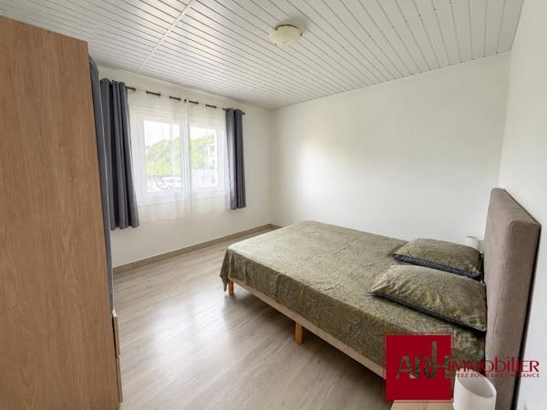 A VENDRE - joli T4 - 1 er étage - refait à neuf +coursive+parking