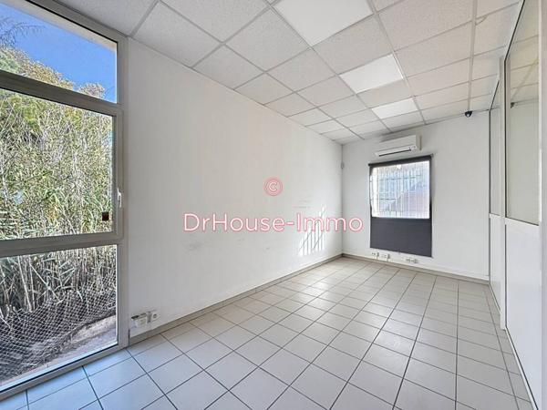 Bureau à vendre 10 pièces de 408 m²
