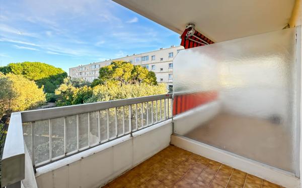 Appartement à vendre    2 pièces • 45 m2 Antibes