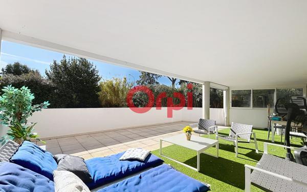 Appartement à vendre    3 pièces • 64 m2 Sainte-Maxime