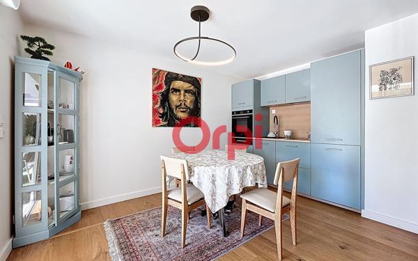 Appartement à vendre    3 pièces • 64 m2 Sainte-Maxime