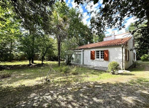 Maison à vendre    5 pièces •  Breuillet