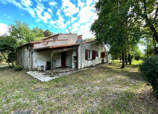 Maison à vendre    5 pièces •  Breuillet