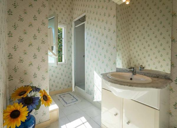 Maison à vendre    5 pièces •  Le Château-d'Oléron