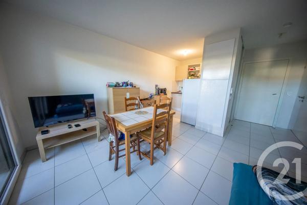 Appartement T2 à vendre  2 pièces - 37,81 m 2   PAREMPUYRE  - 33