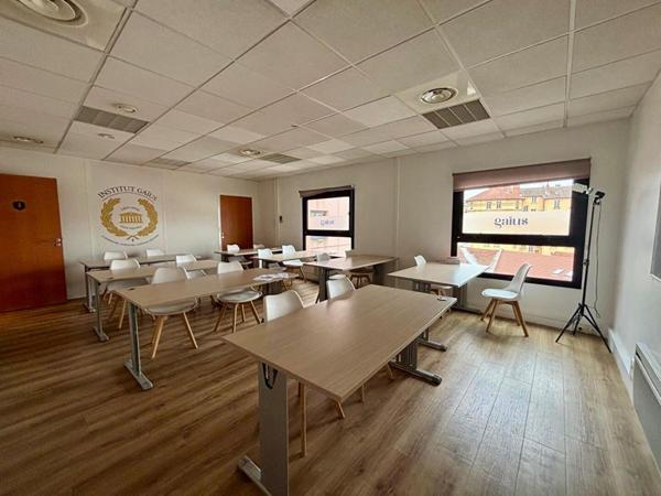 69007 LYON - Vente Bureaux  326 m²,  rue de l université