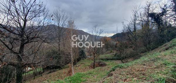 Terrain constructible de 1270m² à Antraigues sur Volane