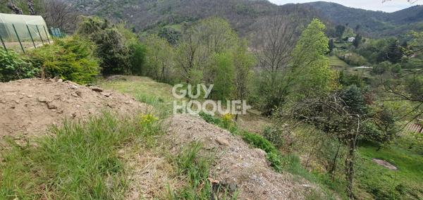 Terrain constructible de 1270m² à Antraigues sur Volane