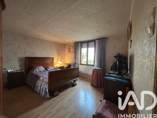 Maison à vendre 4 pièces 119 m² Saint-Quentin