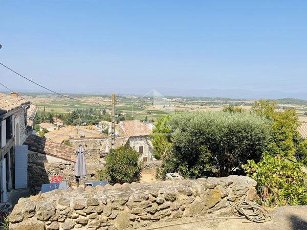 Maison en pierre avec vue panoramique - un cadre unique
