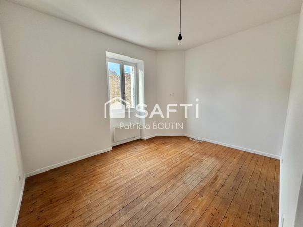 MAISON 4 CHAMBRES DONT UNE SUITE PARENTALE + GARAGE A NIORT
